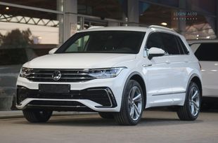 SUV   Volkswagen Tiguan 2021 , 3850000 , 