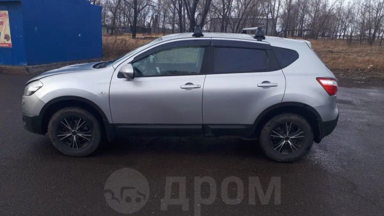 SUV   Nissan Qashqai 2010 , 670000 , 