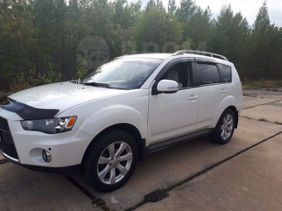 SUV   Mitsubishi Outlander 2010 , 880000 , 