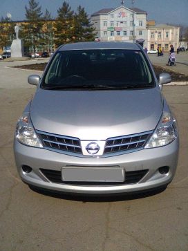  Nissan Tiida 2008 , 320000 , -