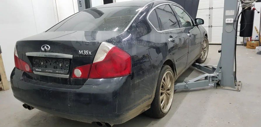  Infiniti M35 2006 , 130000 , 