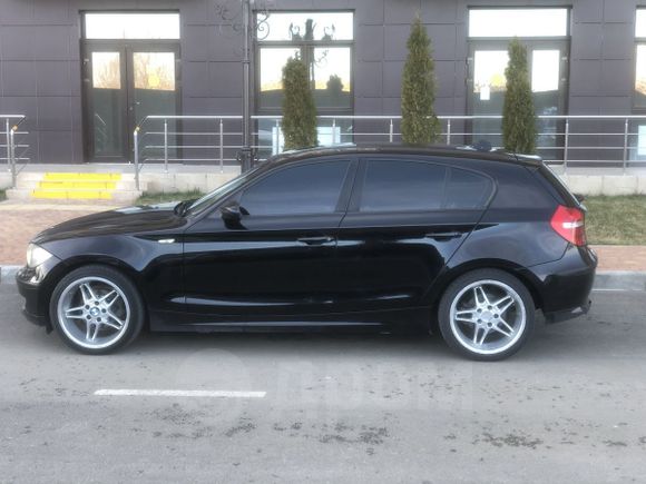  BMW 1-Series 2008 , 465000 , 