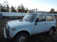 SUV    4x4 2121  1990 , 130000 , 