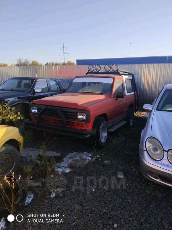  3  Nissan Patrol 1990 , 200000 , 