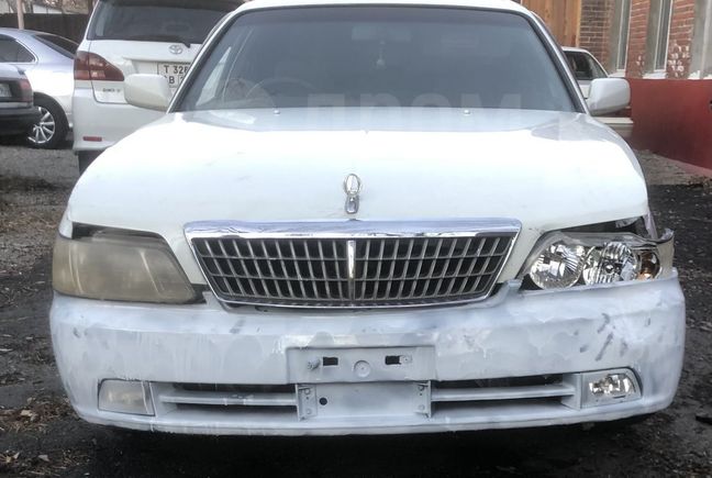  Nissan Laurel 1984 , 120000 , 