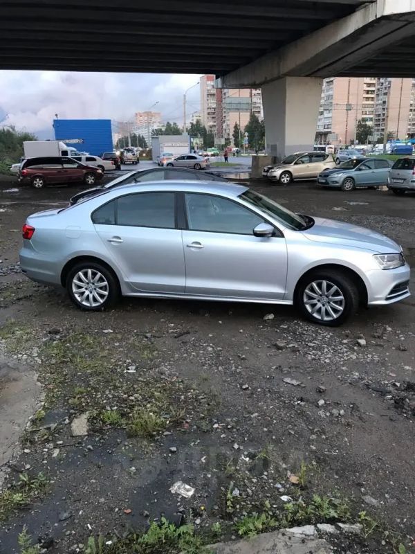  Volkswagen Jetta 2015 , 570000 , 