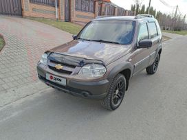 SUV   Chevrolet Niva 2016 , 695000 ,  