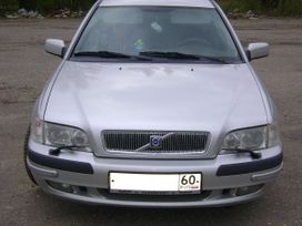  Volvo S40 2002 , 250000 , 