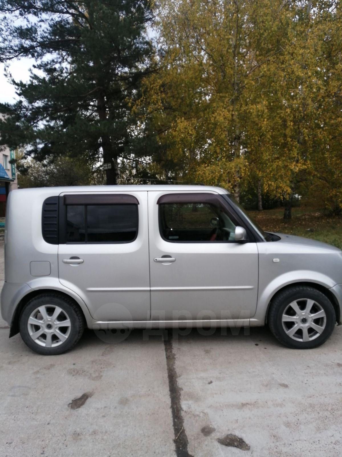 Ниссан куб 2003