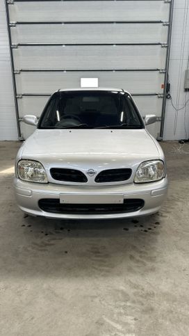  Nissan March 2001 , 235000 , 
