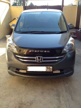    Honda Stepwgn 2008 , 700000 , 