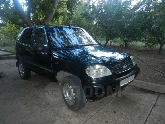 SUV   Chevrolet Niva 2004 , 210000 , 