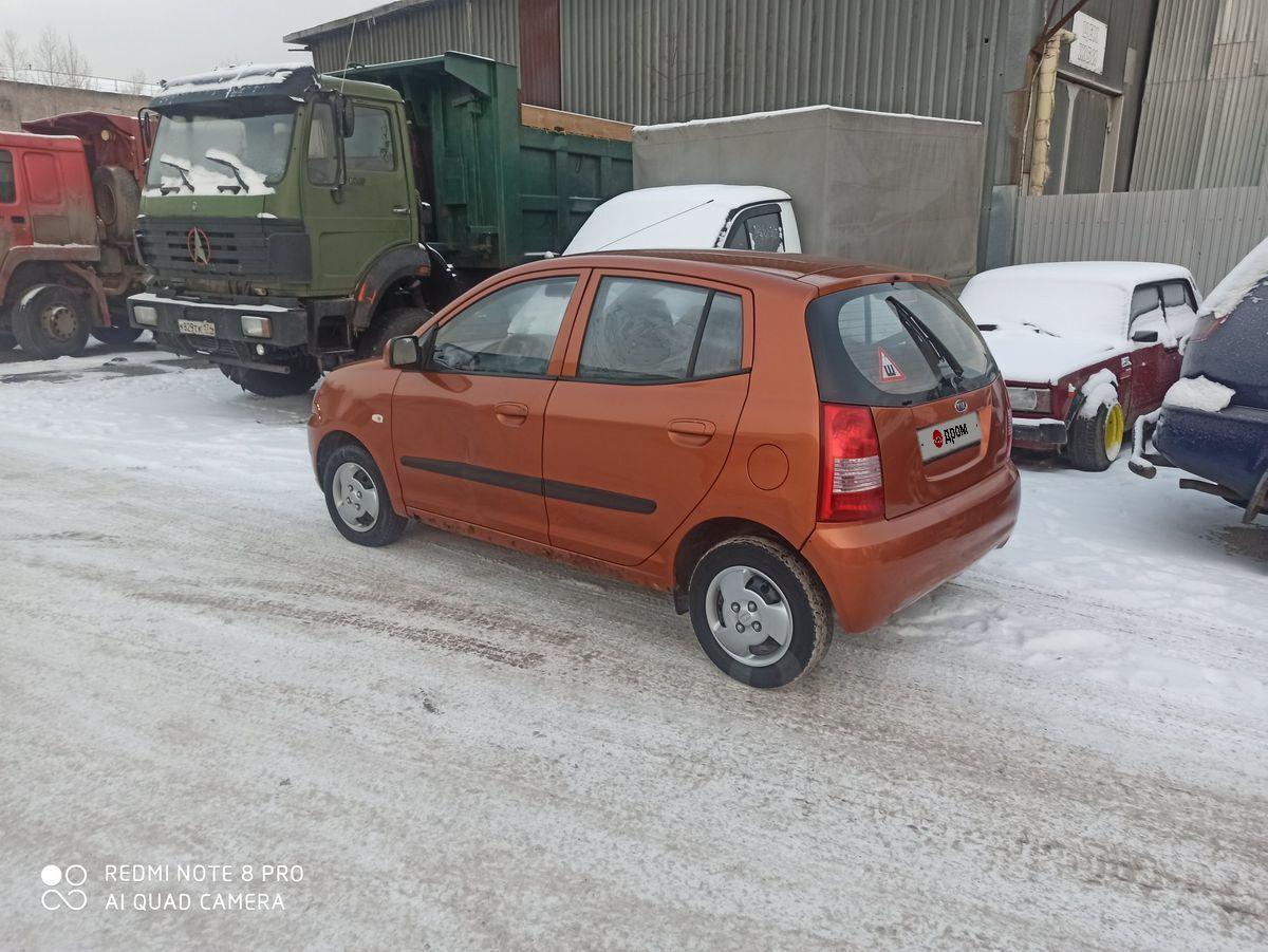 Kia Picanto 2006 в Челябинске, авто на ходу один хозяин документы в  порядке, бензин, не на ходу или битый, 1 литра, 1.0 MT Base, хэтчбек 5 дв.,  коричневый, механика