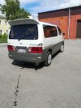    Toyota Grand Hiace 2000 , 370000 , 