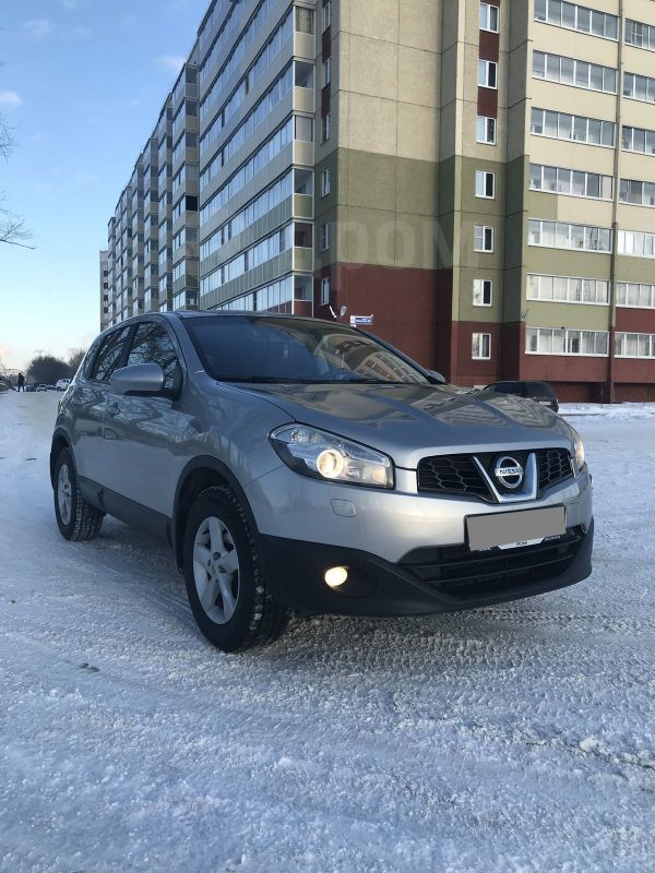 SUV   Nissan Qashqai 2013 , 630000 , 