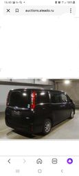    Toyota Esquire 2015 , 1539000 , 