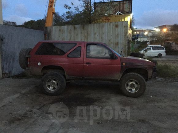  3  Nissan Terrano 1989 , 220000 , 