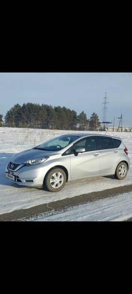  Nissan Note 2017 , 990000 , 