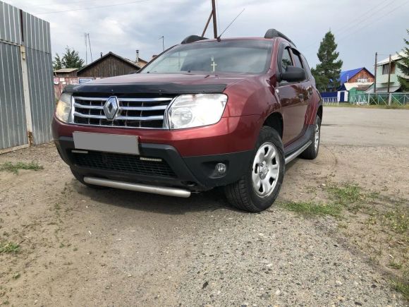 SUV   Renault Duster 2013 , 560000 , 