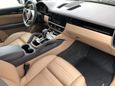 SUV   Porsche Cayenne 2020 , 7200000 , 