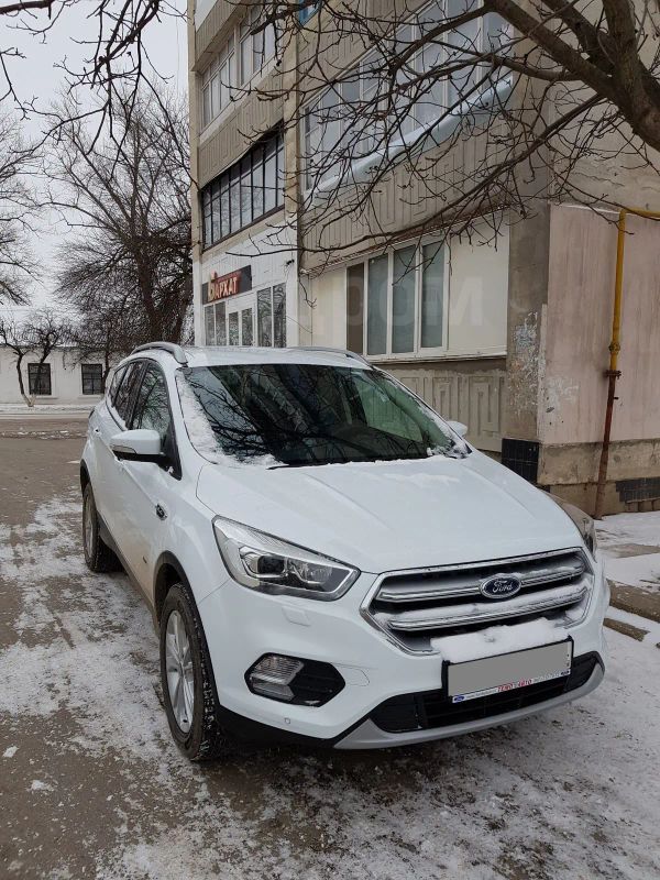 SUV   Ford Kuga 2017 , 1700000 , 