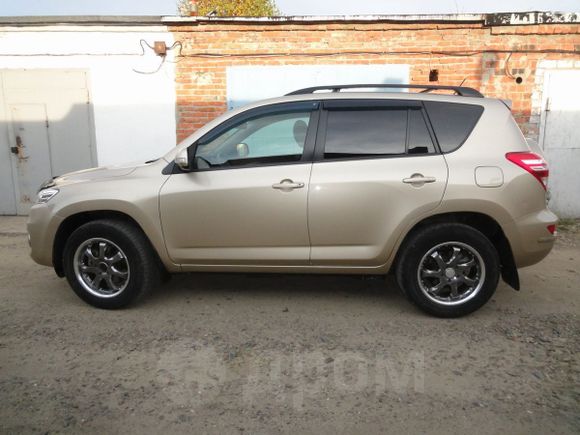 SUV   Toyota RAV4 2012 , 1050000 , 