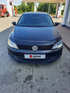  Volkswagen Jetta 2012 , 800000 , 