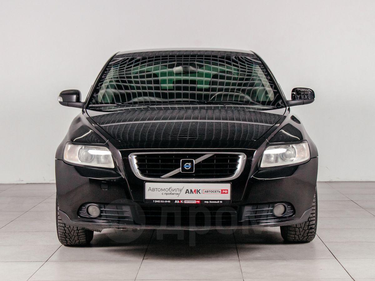 Volvo S40 2008 в Екатеринбурге, Приходите к нам в автосалон и станьте  обладателем этой бомбической машины, 1.6 литра, механика, передний привод,  бензиновый двигатель