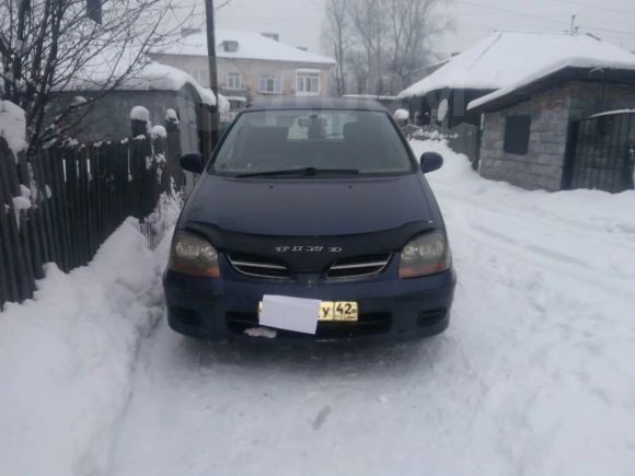    Nissan Tino 1999 , 200000 , 