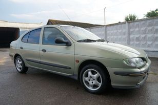  Renault Megane 1998 , 120000 , 