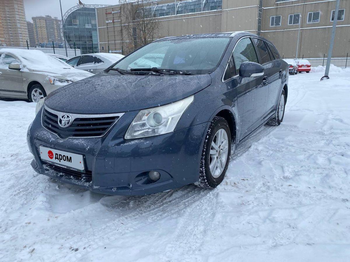 Купить Тойота Авенсис 2010 Года
