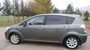    Toyota Verso 2005 , 490000 ,  